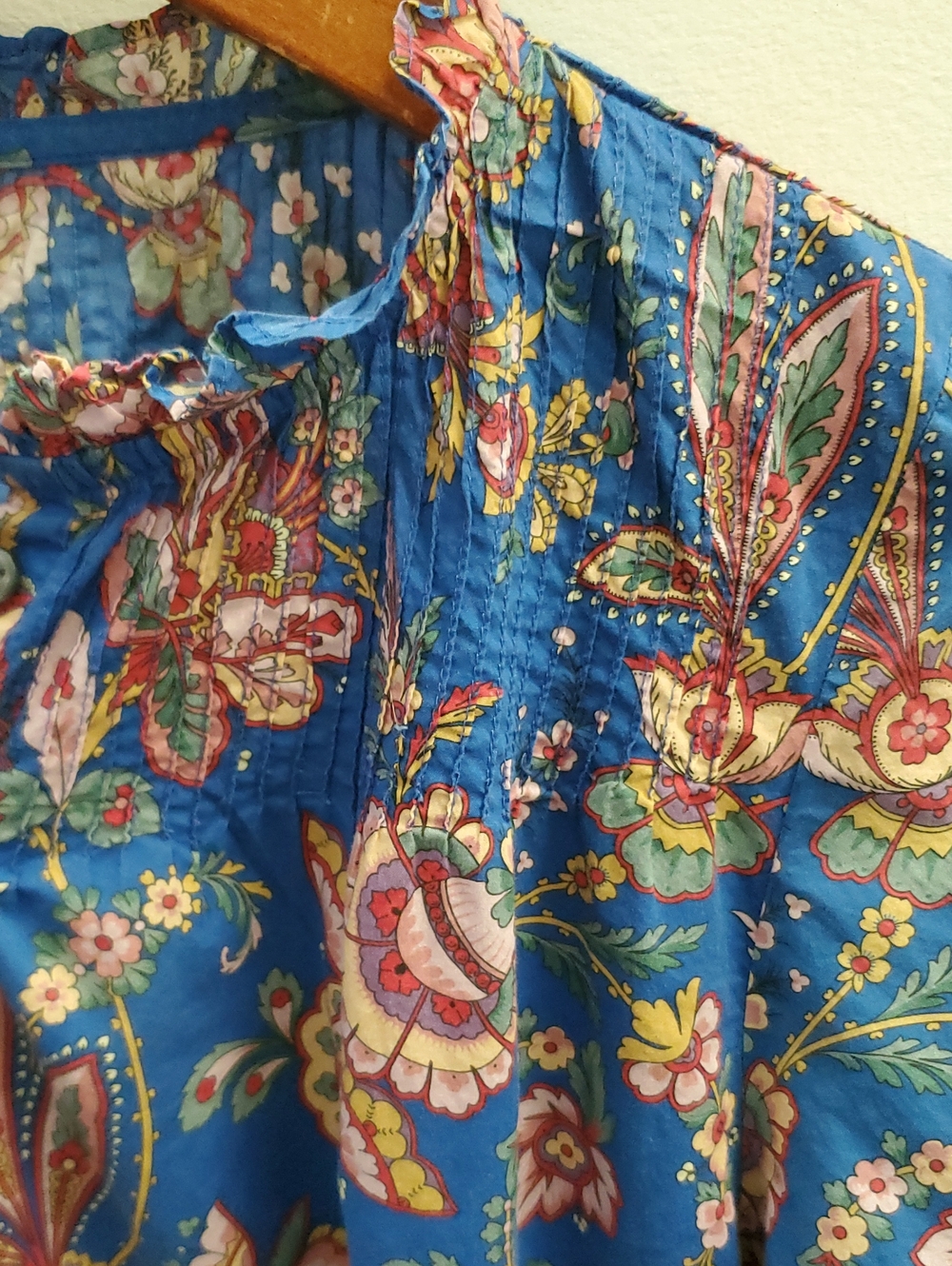 J. Crew X Liberty Fabric Flora Belle Ruffle Top Blue Floral Paisley Size 6 - Picture 3 of 12